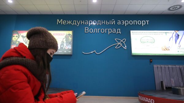 Пассажир в международном аэропорту Волгограда
