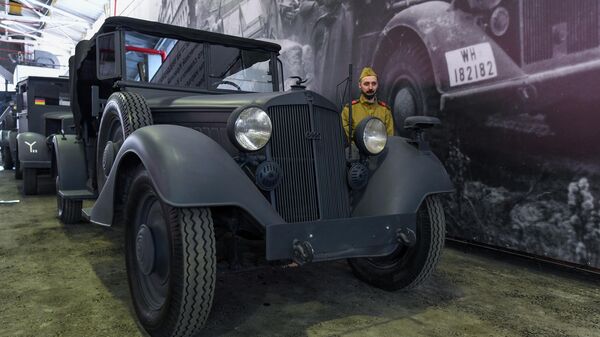 Немецкий командирский автомобиль Horch 830 R на выставке исторической военной техники Моторы войны в Москве