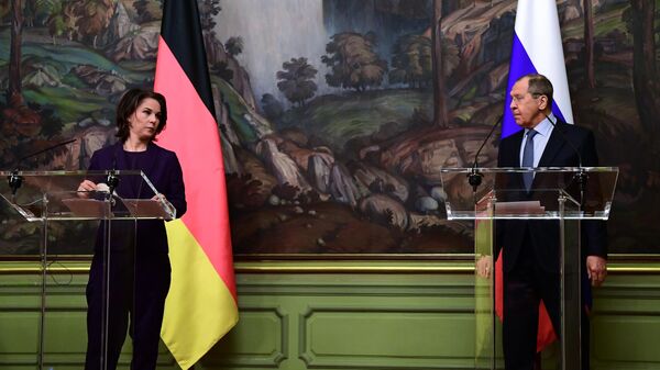 Министр иностранных дел РФ Сергей Лавров и министр иностранных дел Германии Анналена Бербок на пресс-конференции по итогам переговоров