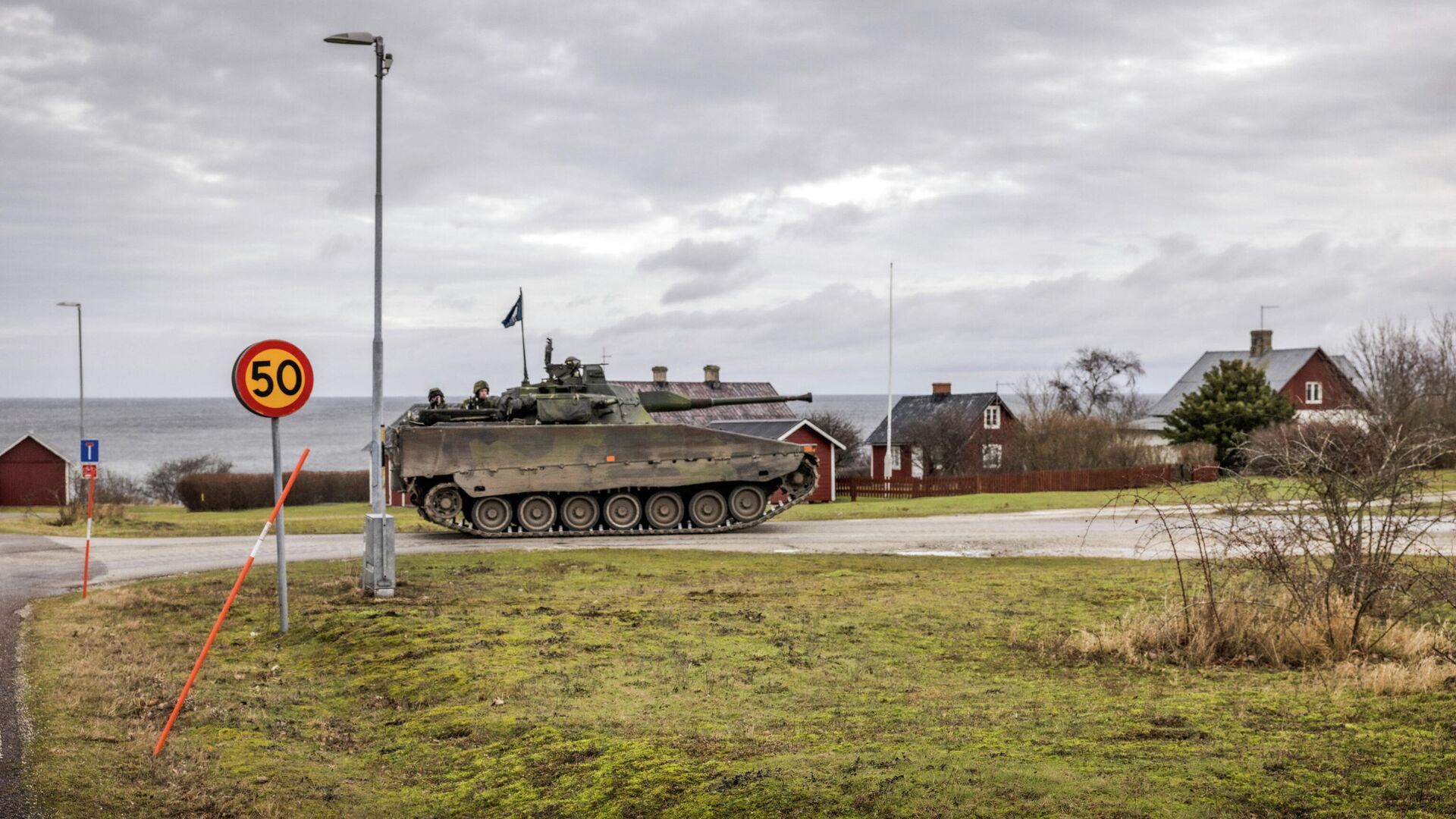Танковый военный патруль на острове Готланд, Швеция - РИА Новости, 1920, 19.01.2022