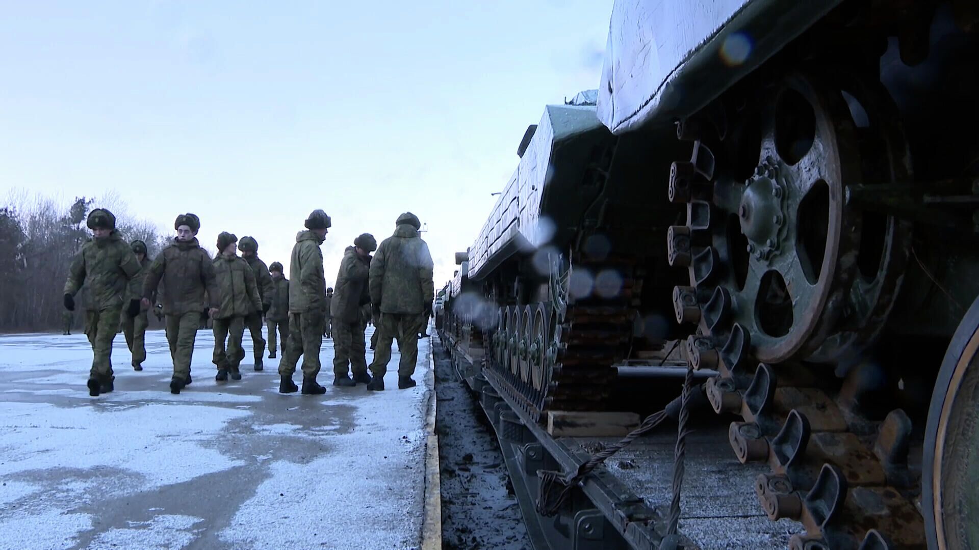 Российские военные прибыли в Белоруссию на учения. Видео Минобороны РФ - РИА Новости, 1920, 19.01.2022