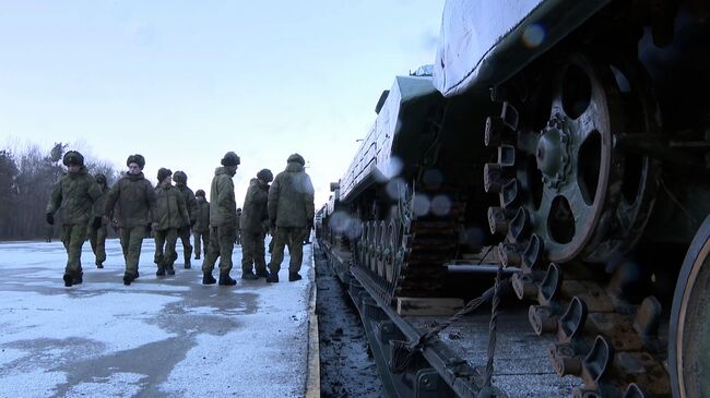 Российские военные прибыли в Белоруссию на учения. Видео Минобороны РФ