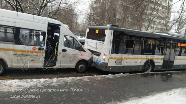 ДТП на улице Сталеваров в Москве