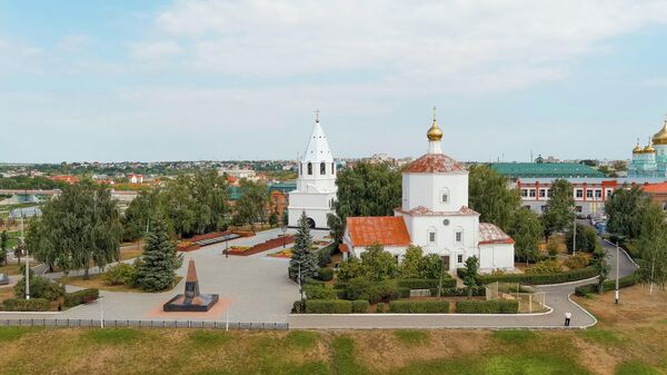 Сызранский кремль и церковь Рождества Христова