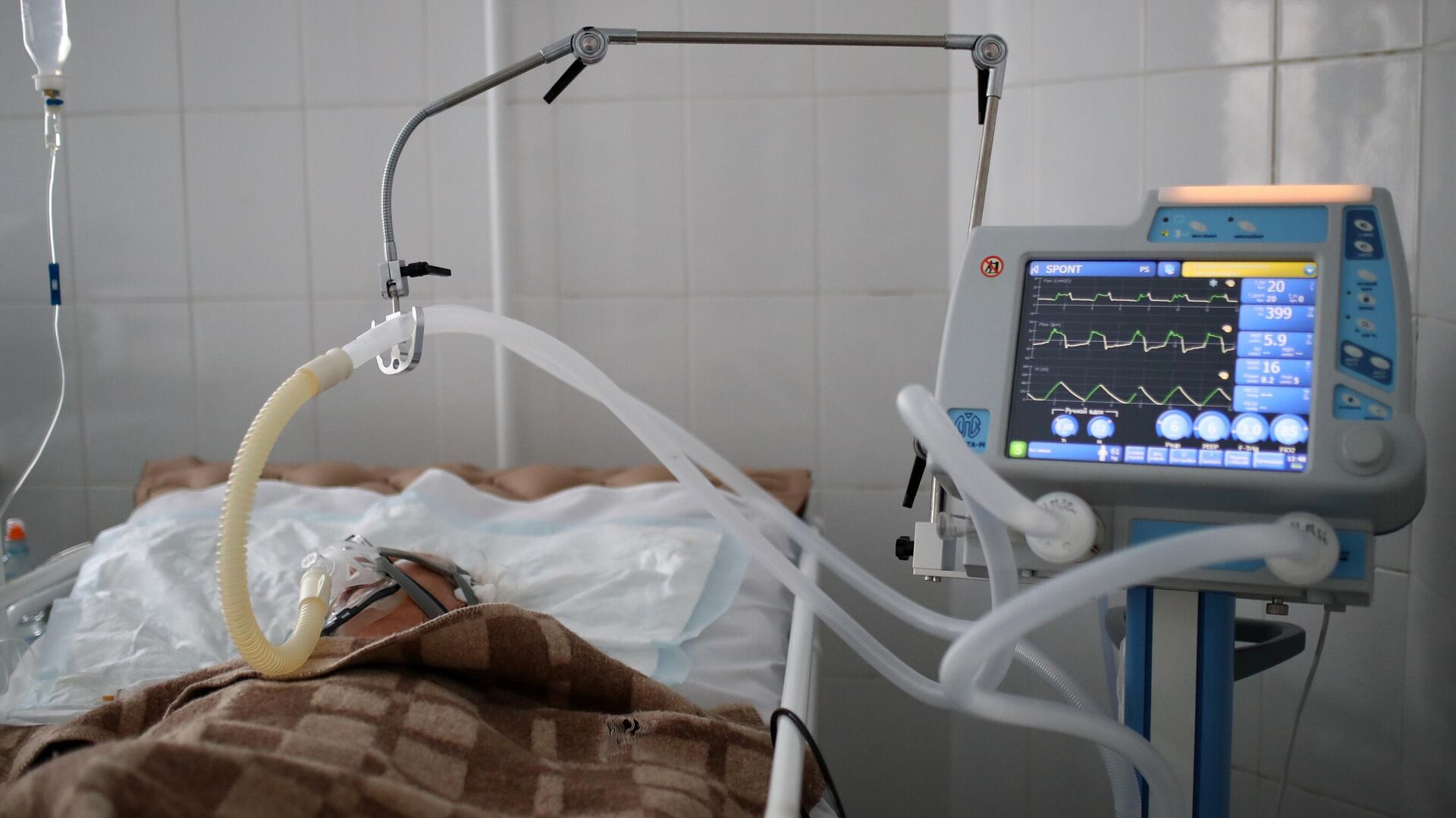 Российские ученые создали томограф для наблюдения за пациентами на ИВЛ