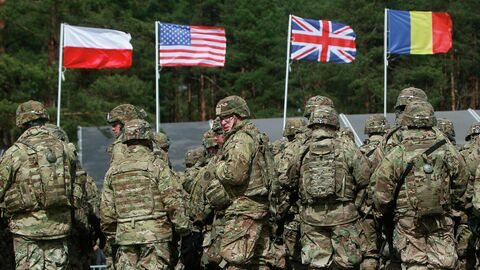 Американские военнослужащие во время учений НАТО в Польше Американские военнослужащие во время учений НАТО в Польше