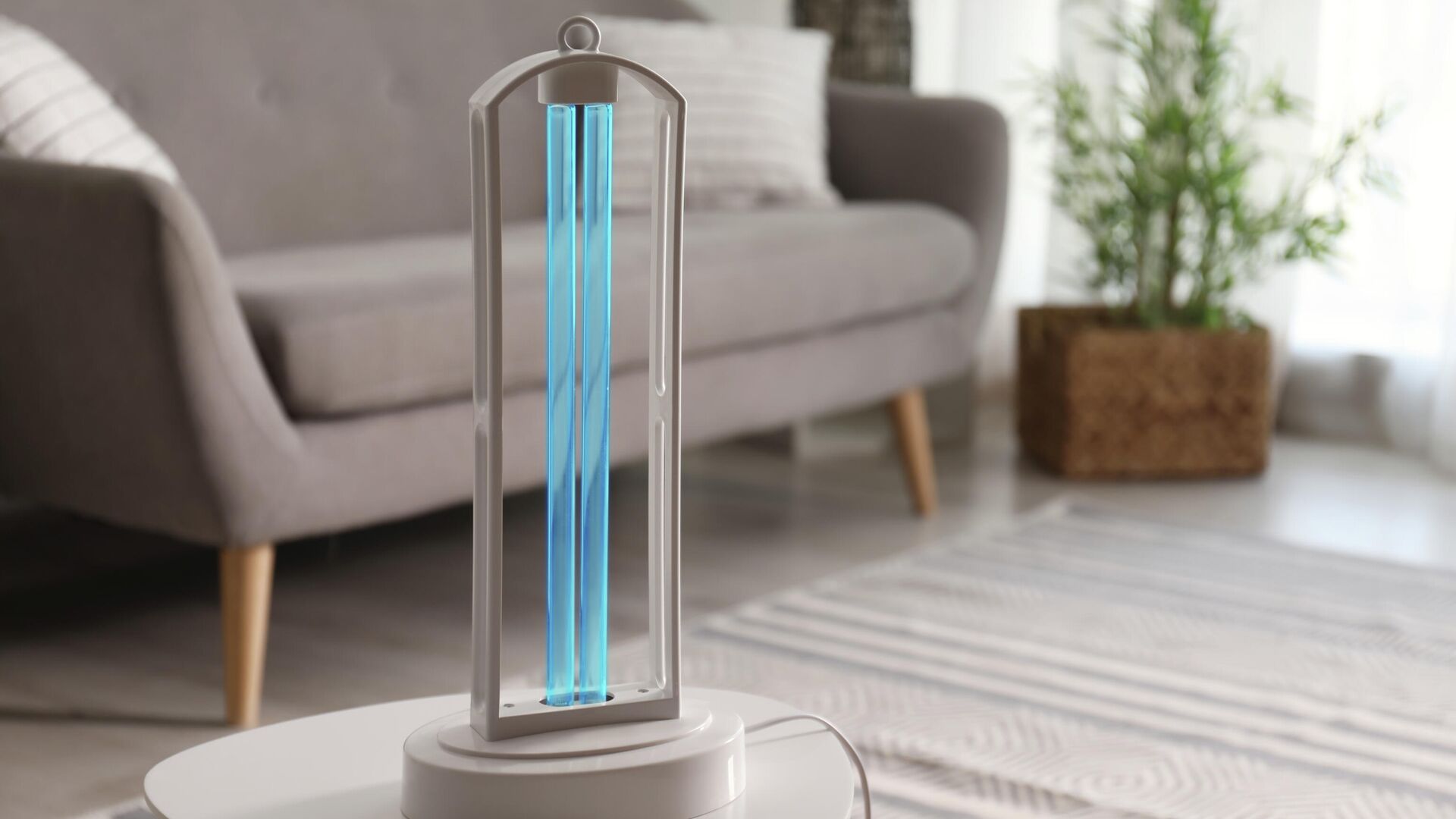Бактерицидная лампа для домашнего использования: устройство и изготовление