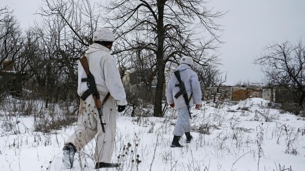 Бойцы ЛНР на линии соприкосновения в Луганской области