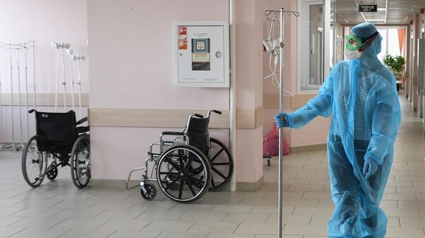 В России за сутки госпитализировали 4216 человек с COVID-19