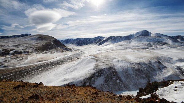 Вид на Сайлюгемский хребет в Кош-Агачском районе Республики Алтай
