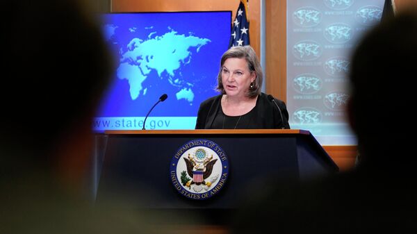 Заместитель Государственного секретаря США Виктория Нуланд выступает на брифинге в Государственном департаменте США в Вашингтоне. 27 января 2022 