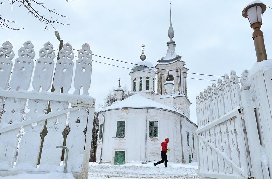 Церковь Варлаама Хутынского на улице Засодимского в Вологде