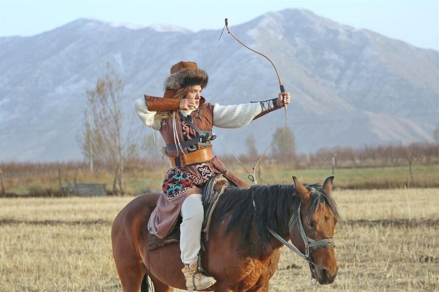 Соревнования по конной стрельбе из лука, Кыргызстан