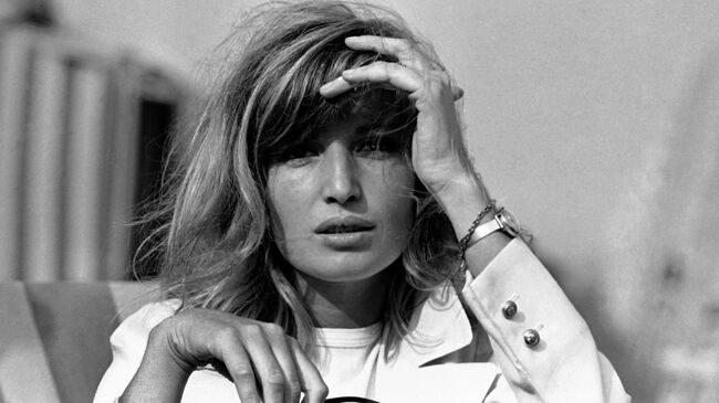 Итальянская актриса Моника Витти на Венецианском кинофестивале Итальянская актриса Моника Витти на Венецианском кинофестивале