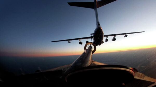 Полет Ту-95 над нейтральными водами Атлантики. Видео Минобороны РФ 