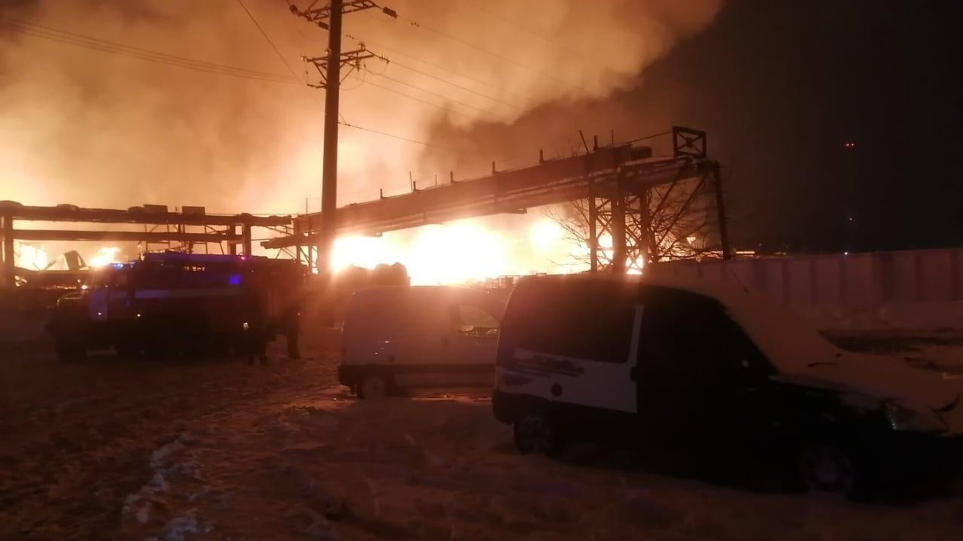 В Ульяновской области загорелся цех на девяти тысячах квадратных метрах