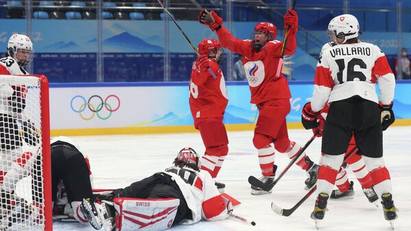 Хоккеистка сборной России Валерия Павлова в матче с Швейцарией на Олимпиаде в Пекине