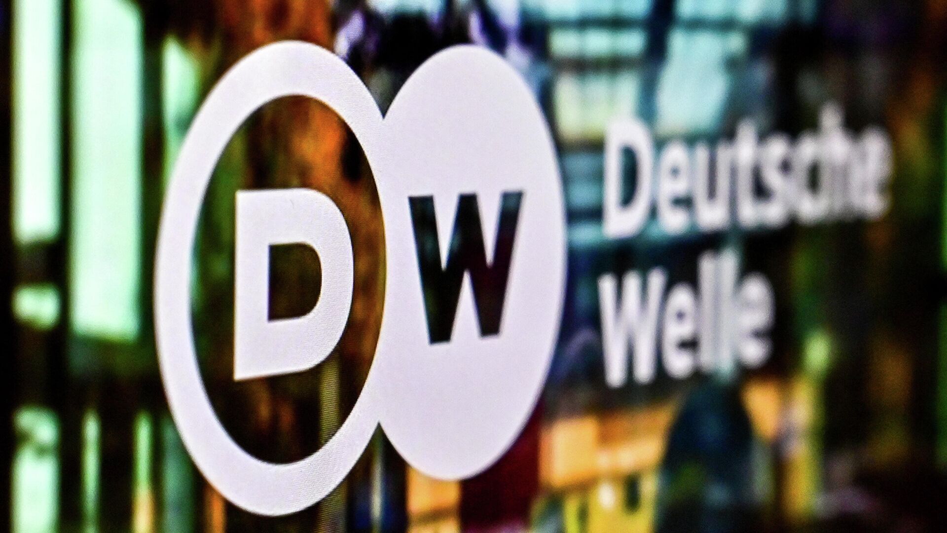 Логотип немецкого телеканала Deutsche Welle - РИА Новости, 1920, 04.02.2022