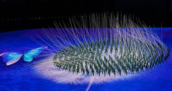 Артисты на церемонии открытия XXIV зимних Олимпийских игр в Пекине