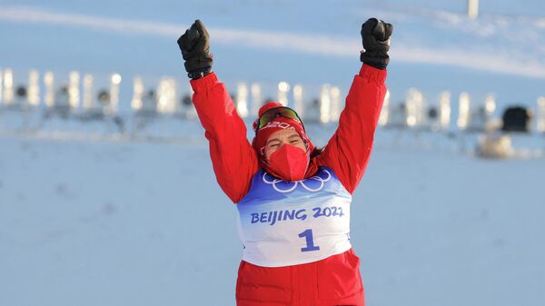 Наталья Непряева, завоевавшая серебряную медаль в скиатлоне на Олимпийских играх в Пекине