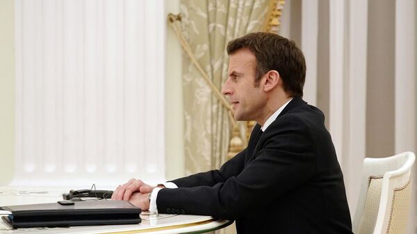 Президент Франции Эммануэль Макрон во время переговоров с президентом РФ Владимиром Путиным в Кремле