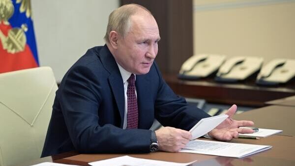 LIVE: Путин на заседании Совета по науке и образованию