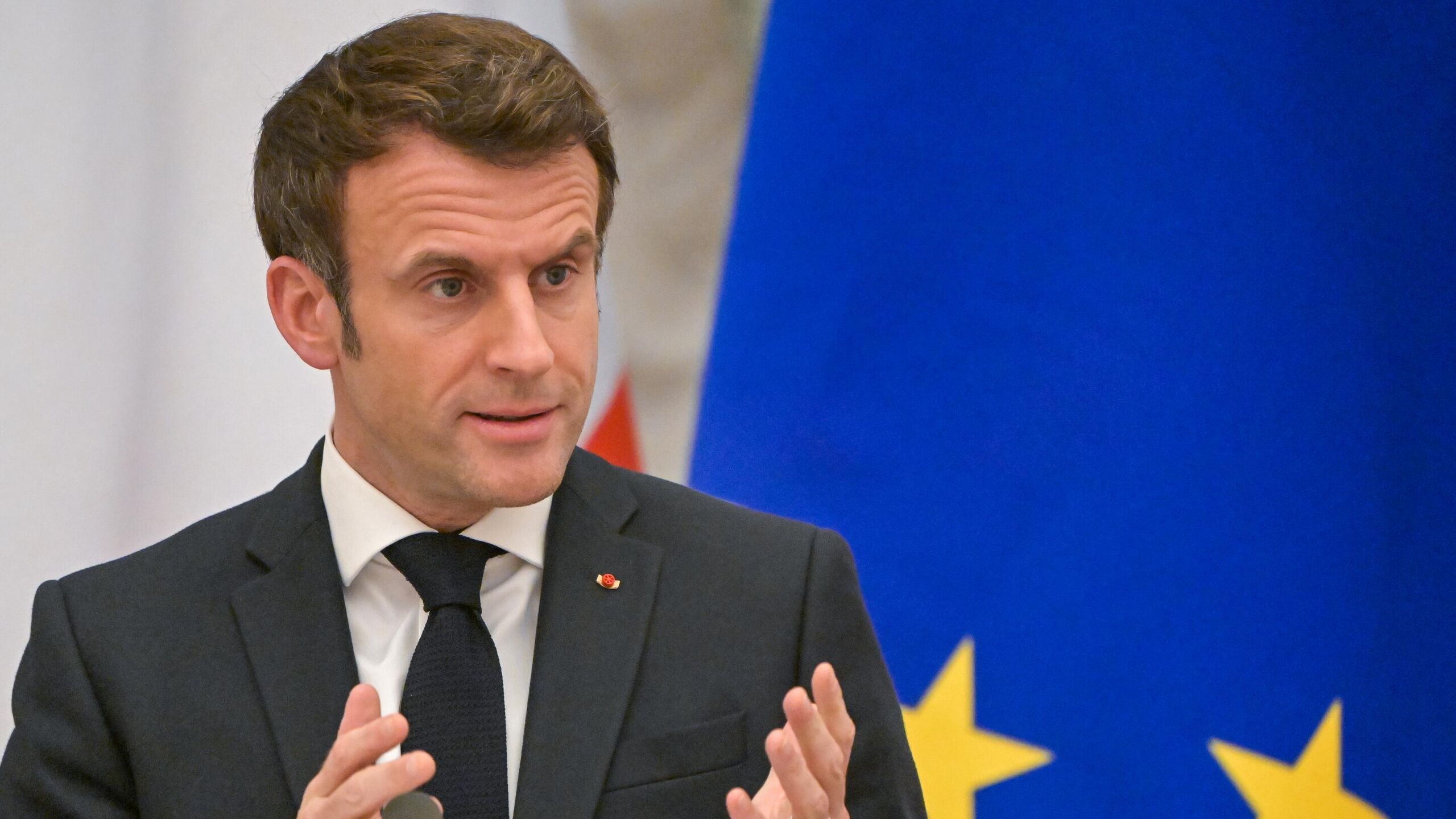 Macron: Prancis dan Jerman ingin menyelesaikan negosiasi antara Rusia dan Ukraina