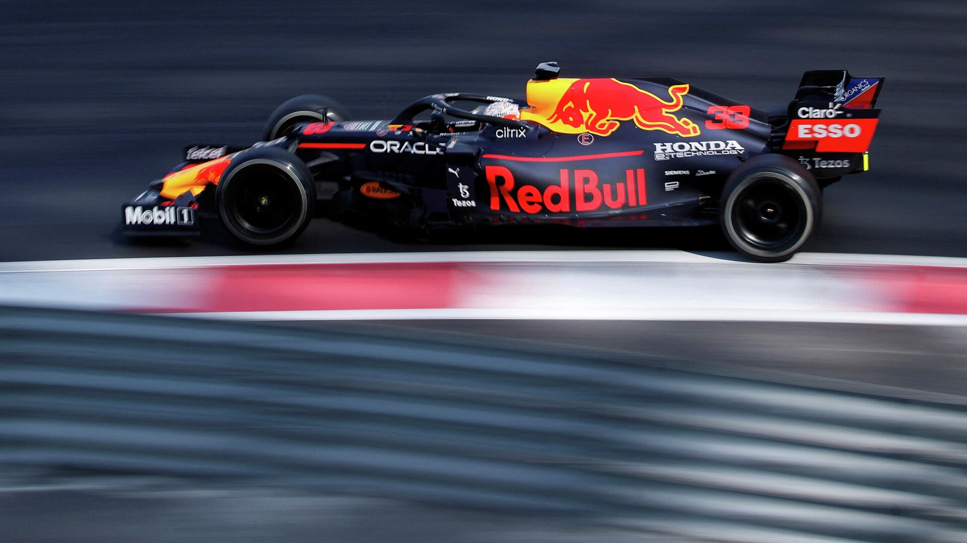 "Формула-1" проведет три спринт-квалификации в 2022 году
