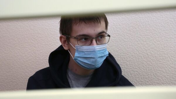 Студент Тимур Бекмансуров, обвиняемый в массовом убийстве в Пермском государственном университете, в Дзержинском районном суде Перми