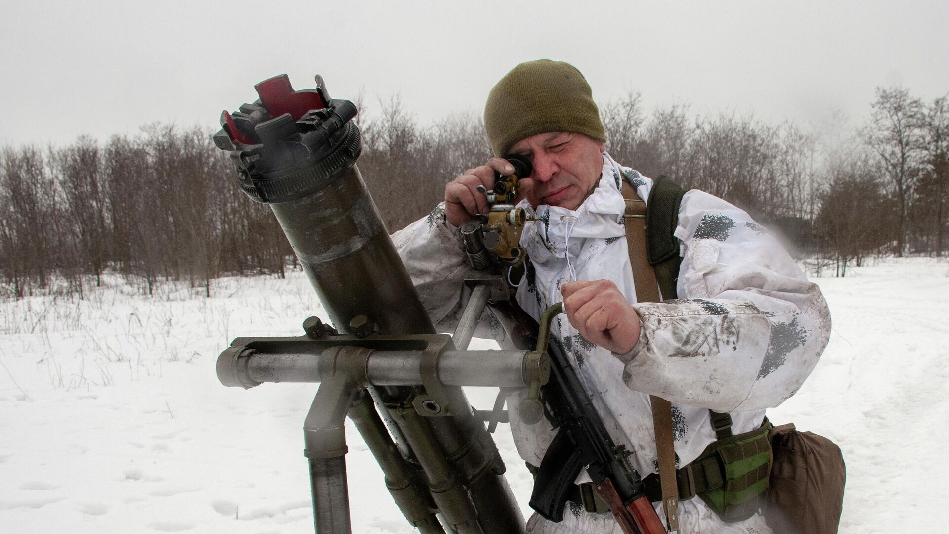 Украинские военные во время учений в Харьковской области - РИА Новости, 1920, 18.02.2022