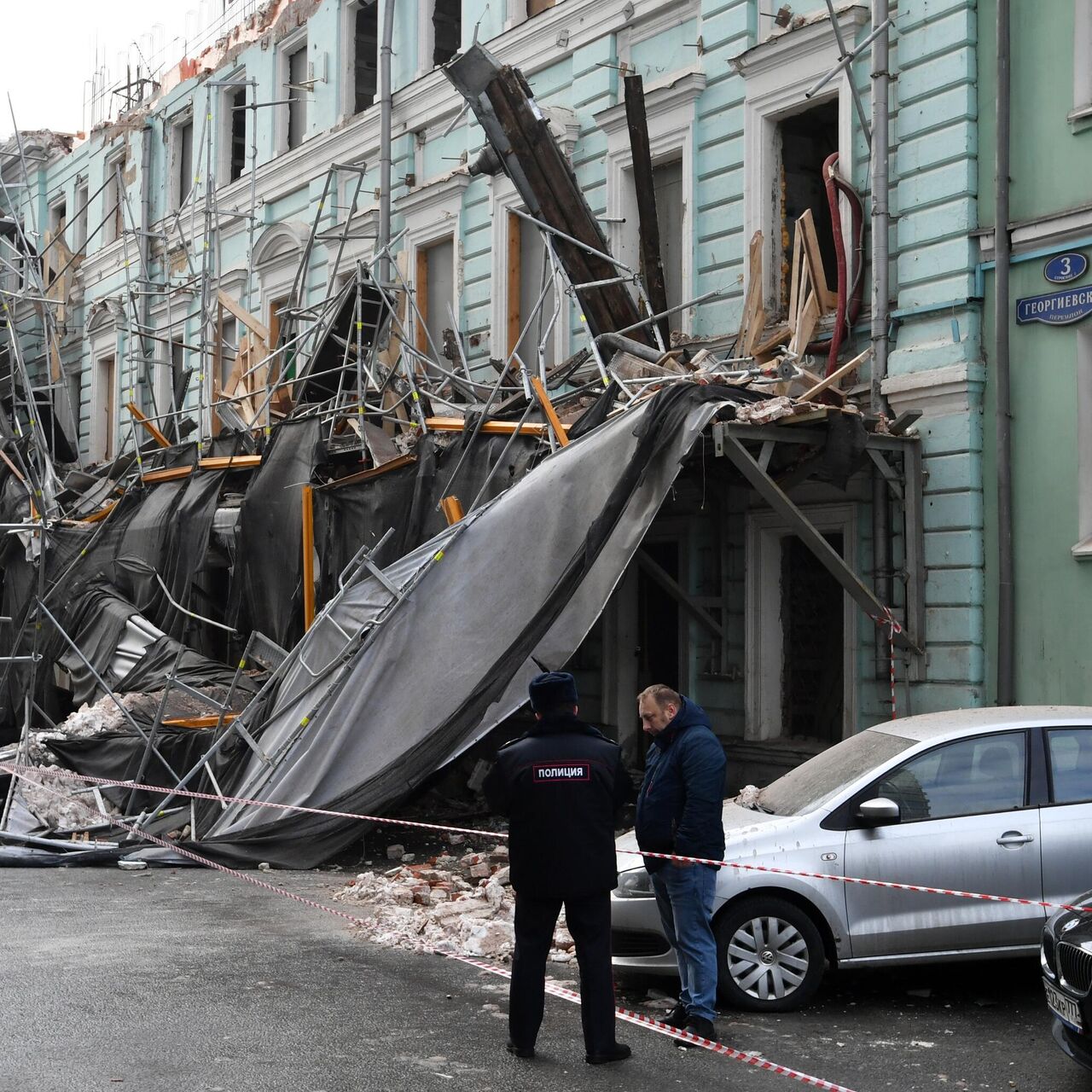 Мосгосстройнадзор проведет проверку на месте обрушения стройлесов у Госдумы  - Недвижимость РИА Новости, 11.02.2022