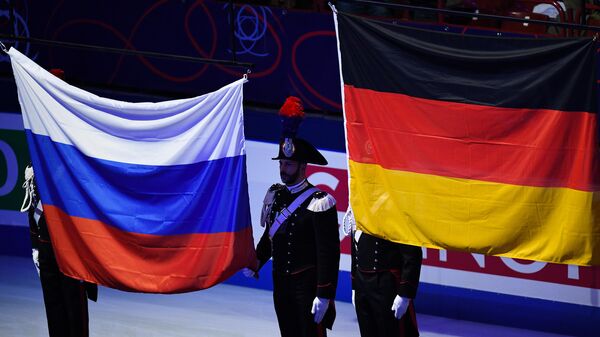 Флаги России и Германии. Архивное фото