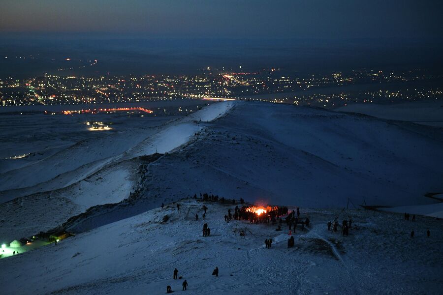 Обряд встречи Нового года на горе Догээ в Кызыле