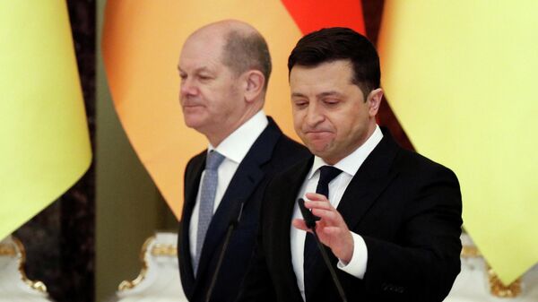 Федеральный канцлер Германии Олаф Шольц и президент Украины Владимир Зеленский во время совместной пресс-конференции в Киеве