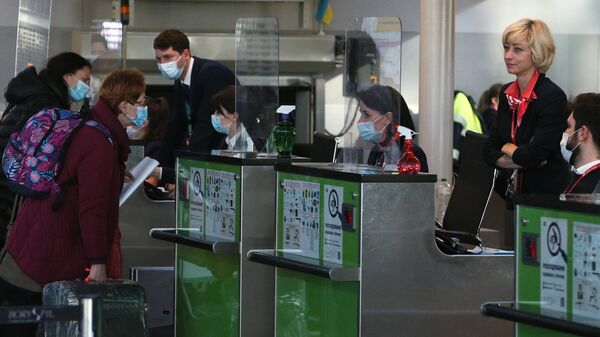 Регистрация пассажиров в международном аэропорту Борисполь в Киеве