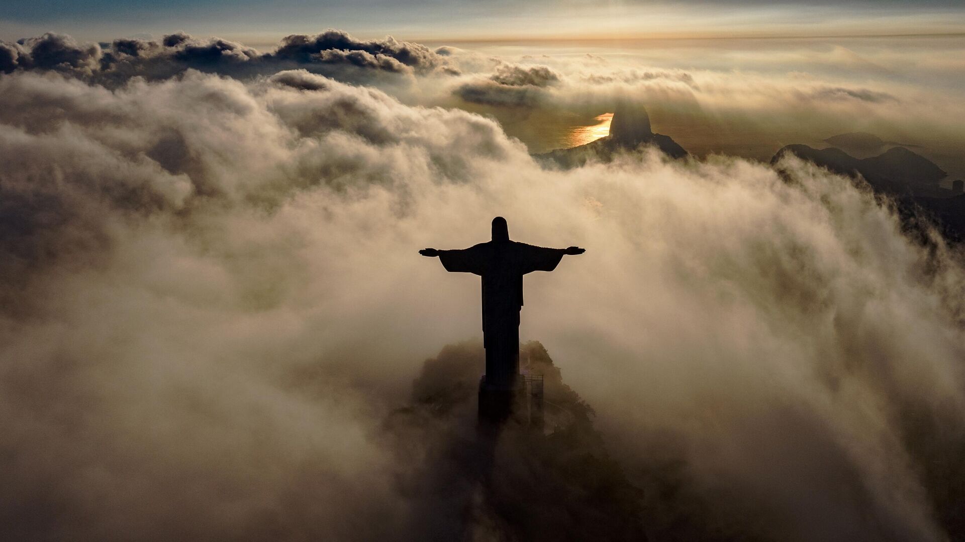 Статуя Христа-Искупителя на горе Корковаду в Рио-де-Жанейро - РИА Новости, 1920, 15.02.2022