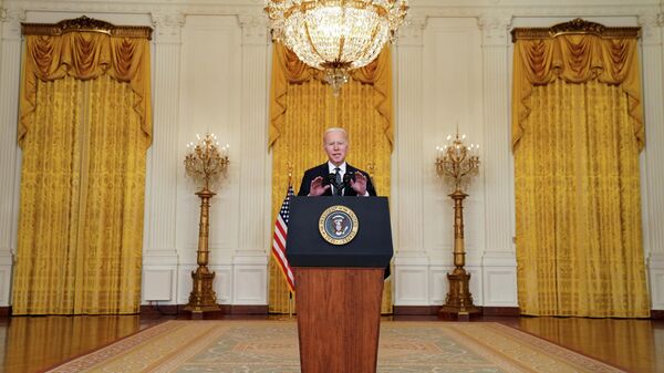 Президент США Джо Байден во время специального обращения 