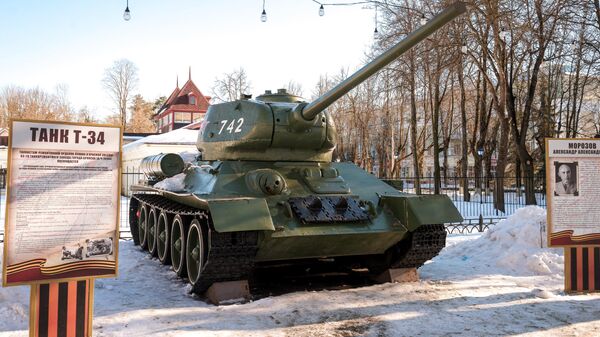 Танк Т-34 на территории сквера имени А.А. Морозова в Брянске