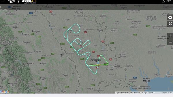 Траектория полета самолета на графике сервиса Flightradar