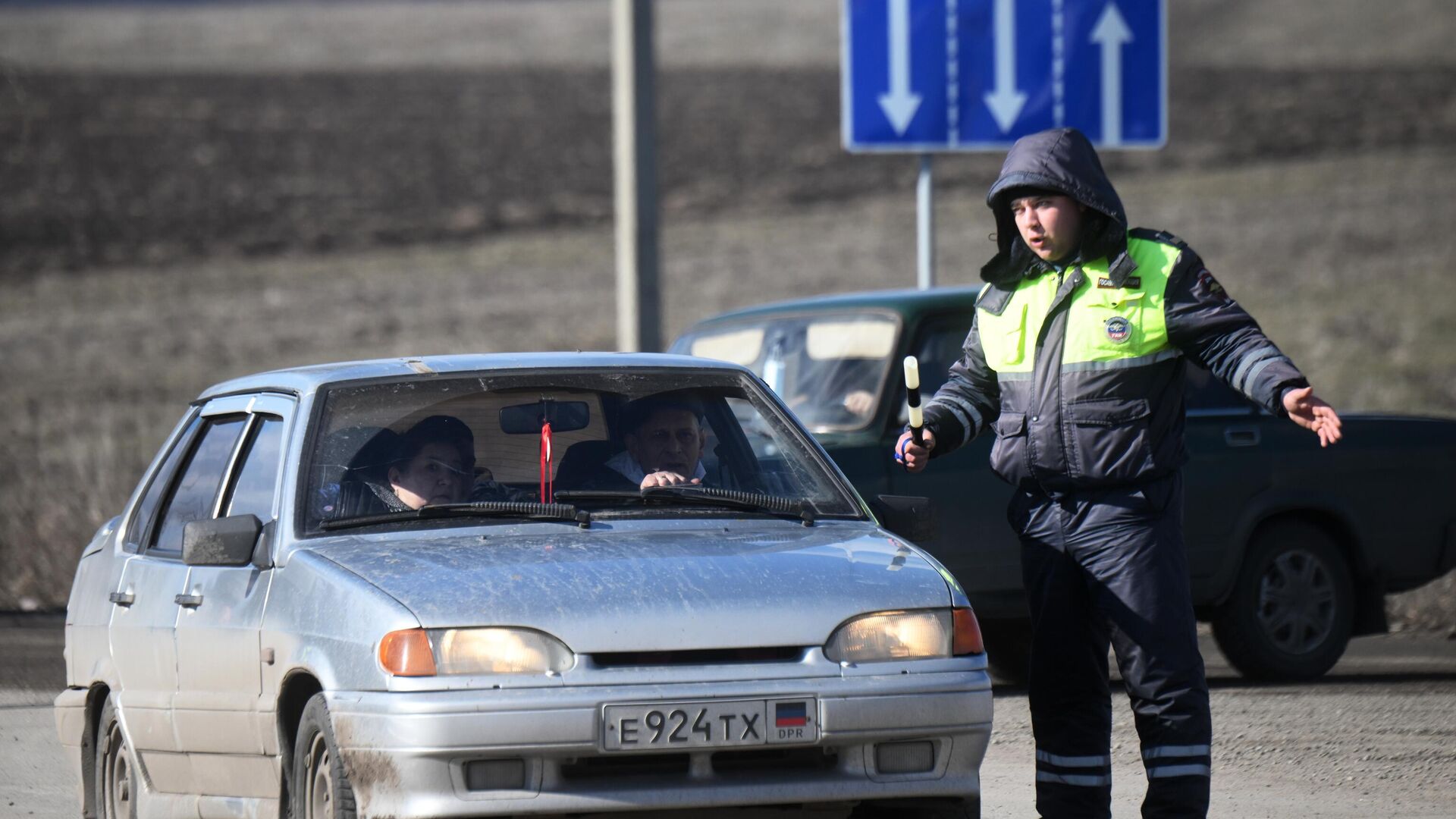 Более 53 тысяч беженцев из ЛНР и ДНР пересекли границу России - РИА  Новости, 20.02.2022