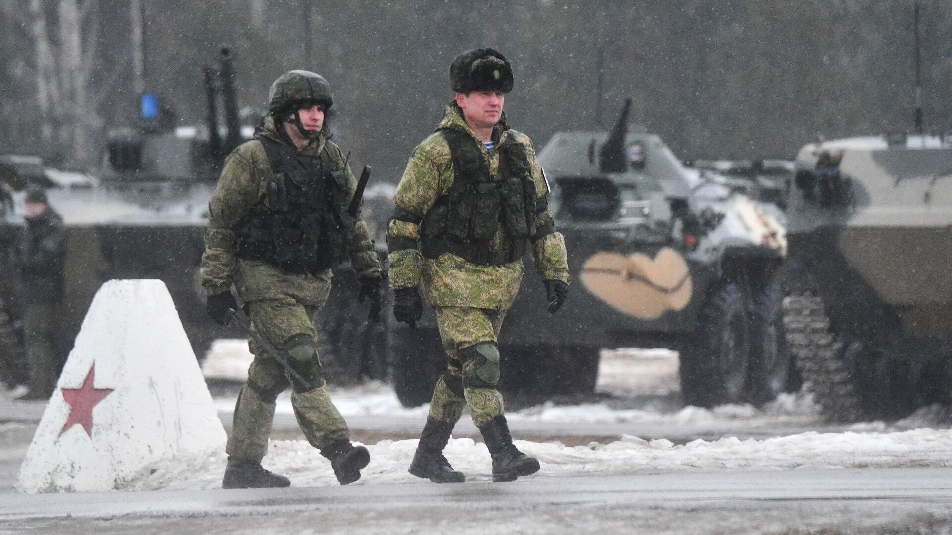 Военнослужащие во время учений вооруженных сил России и Белоруссии Союзная решимость-2022 - РИА Новости, 1920, 24.02.2022