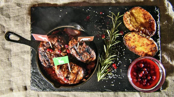 Cutlets from three types of meat in Tomsk. Northern cuisine presented in Stroganina-bar