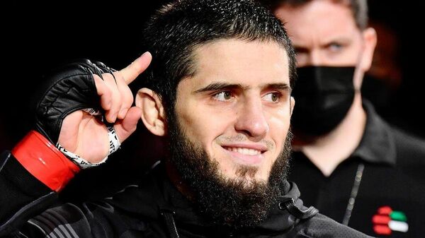 Российский боец UFC Ислам Махачев