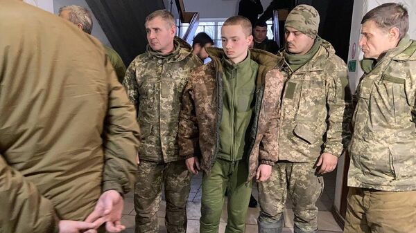 Сдавшиеся народной милиции ЛНР бойцы Нацгвардии Украины