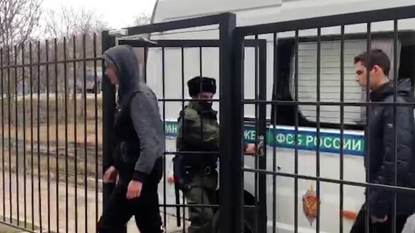 Отказавшиеся от службы украинские пограничники перешли на территорию РФ