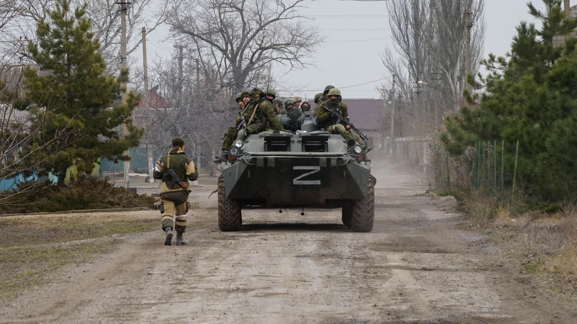 Военнослужащие народной милиции ДНР в селе Бердянское под Мариуполем - РИА Новости, 1920, 04.03.2022