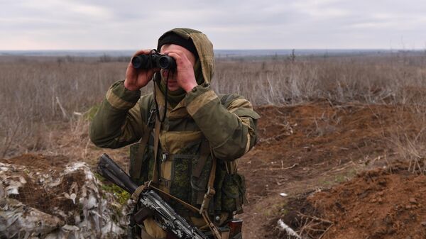 Военнослужащий ДНР в Донбассе