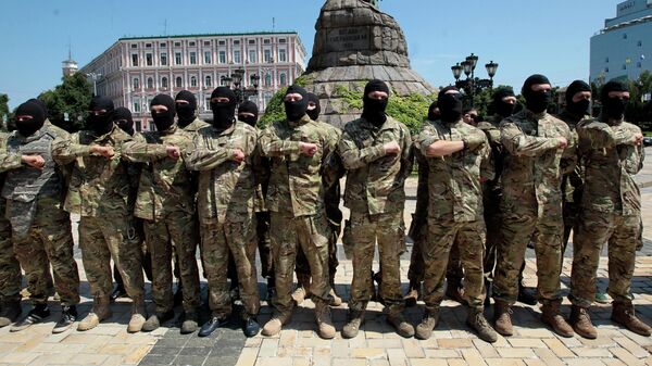 Добровольцы специального батальона Азов* в Киеве