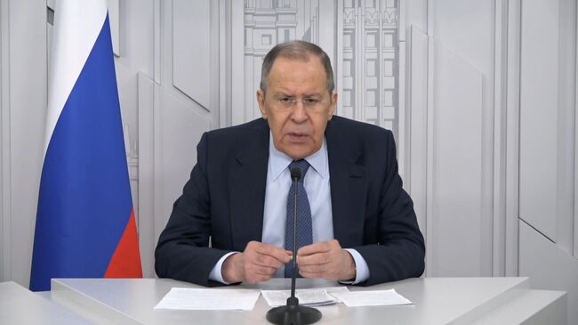 Лавров выразил уверенность в решении кризиса вокруг Украины