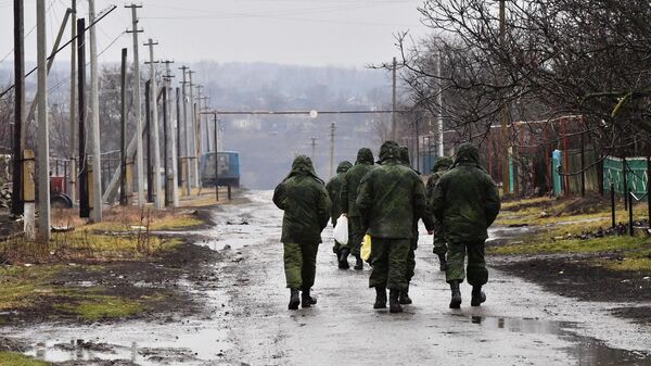 Военнослужащие в селе Николаевка в Донецкой народной республике